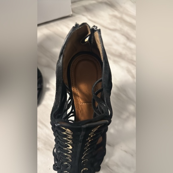 Givenchy Sz 8  Black Suede High Heel Peep Toe Strappy Back Zip Sandals Booties - Picture 7 of 10